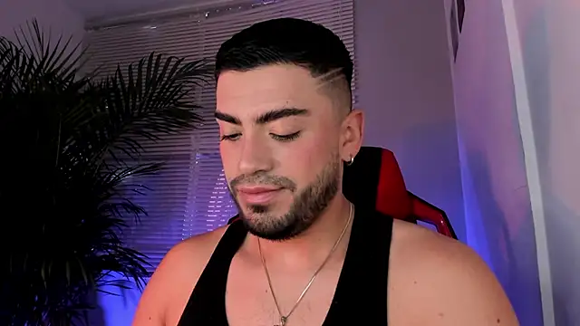 Alexander Diiaz online show from October 2025 10:56:02 AM