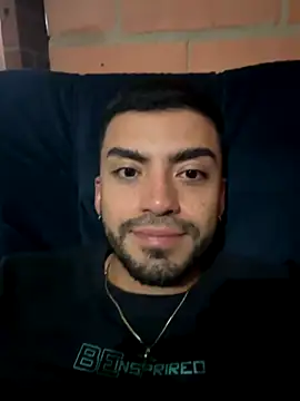 Alexander Diiaz online show from October 2025 01:04:02 AM