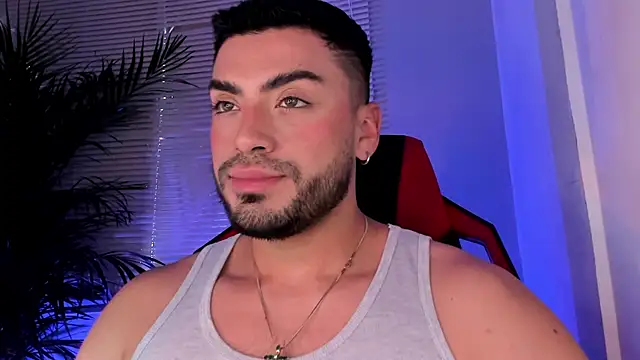 Alexander Diiaz online show from October 2025 07:27:01 PM