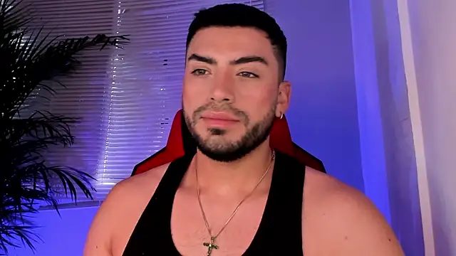 Alexander Diiaz online show from October 2025 07:36:02 PM