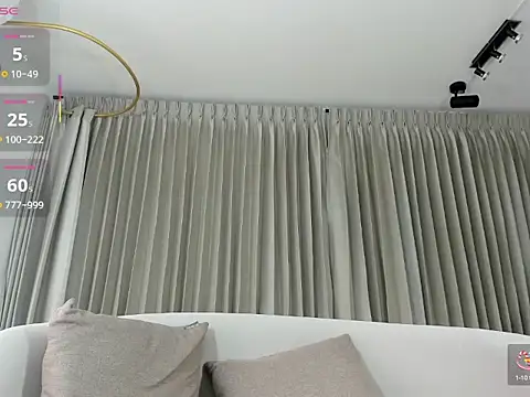 Snapshot of sabrinacherry chatting on October 2025 06:39:01 PM sabrinacherry online show from October 2025 06:39:01 PM