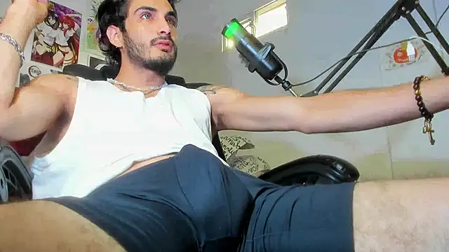 LovexJuxn  online show from November 2025 03:22:02 PM