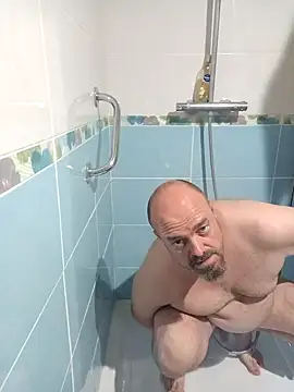 Snapshot of JPB052 chatting on October 2025 04:40:02 PM JPB052 online show from October 2025 04:40:02 PM