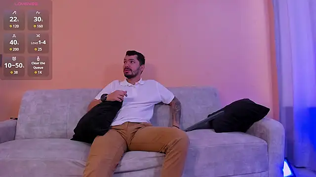 Snapshot of aronandluna chatting on October 2025 02:28:01 PM aronandluna online show from October 2025 02:28:01 PM