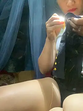 Snapshot of tuyetnhi-00 chatting on September 2025 02:06:01 AM tuyetnhi-00 online show from September 2025 02:06:01 AM