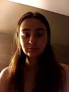 Snapshot of freakylittlebitch69 chatting on October 2025 04:18:02 AM freakylittlebitch69 online show from October 2025 04:18:02 AM