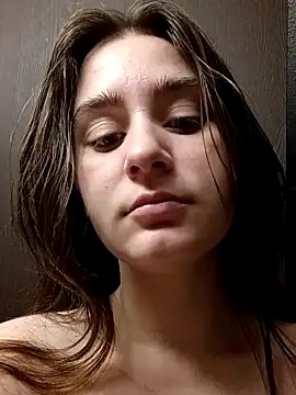 Snapshot of freakylittlebitch69 chatting on October 2025 03:09:01 PM freakylittlebitch69 online show from October 2025 03:09:01 PM