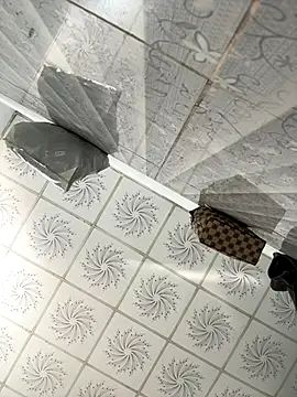 Snapshot of Tiffany-yy chatting on October 2025 06:27:02 AM Tiffany-yy online show from October 2025 06:27:02 AM