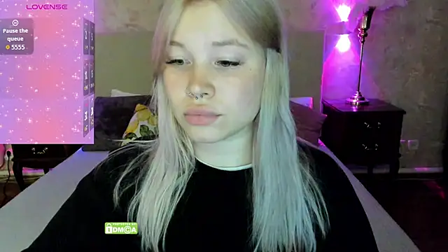 Diana Dream online show from November 2025 08:11:02 PM