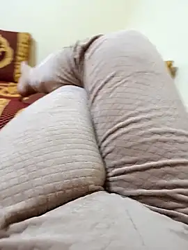 Charmota sexi online show from October 2025 08:05:02 AM