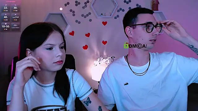 Snapshot of renata_sweety chatting on October 2025 01:00:02 PM renata sweety online show from October 2025 01:00:02 PM