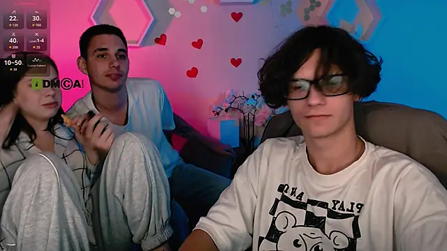 Snapshot of renata_sweety chatting on October 2025 02:34:02 AM renata sweety online show from October 2025 02:34:02 AM