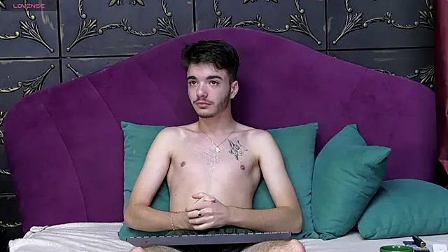 LextasyScott online show from September 2025 05:00:02 AM