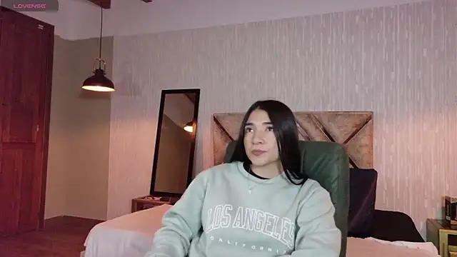 Aurora jones11 online show from October 2025 04:10:02 AM