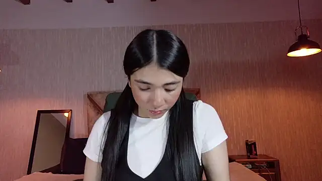 Aurora jones11 online show from October 2025 03:40:01 AM