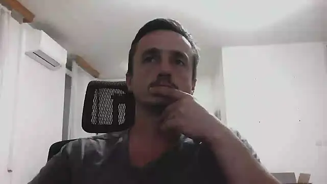 DareTheGreat online show from September 2025 11:08:02 PM