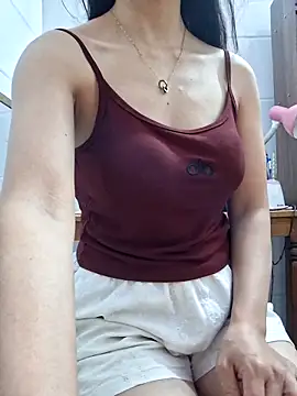 LazdyLy online show from November 2025 03:47:02 PM