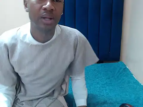 Snapshot of SexyGagaxx chatting on November 2025 08:35:02 AM SexyGagaxx online show from November 2025 08:35:02 AM