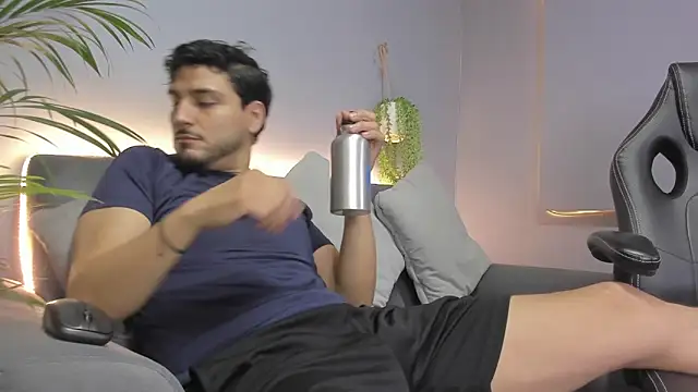 JaackDick  online show from September 2025 01:35:02 PM