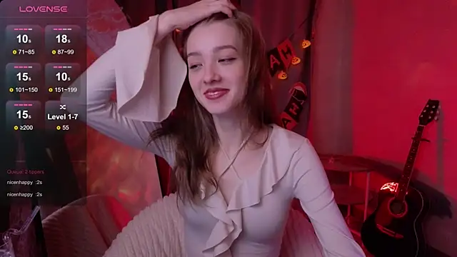 Snapshot of AstraMist chatting on October 2025 02:07:01 PM AstraMist online show from October 2025 02:07:01 PM