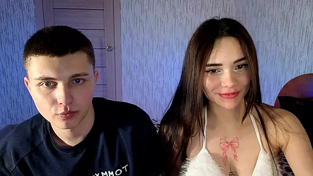 Snapshot of Denisx444 chatting on November 2025 10:24:01 PM Denisx444 online show from November 2025 10:24:01 PM