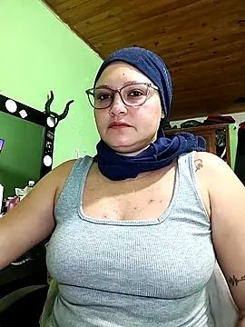 zulaija masih online show from September 2025 01:19:02 AM