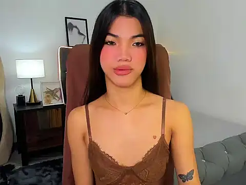 CassieSommereux online show from October 2025 06:33:01 AM