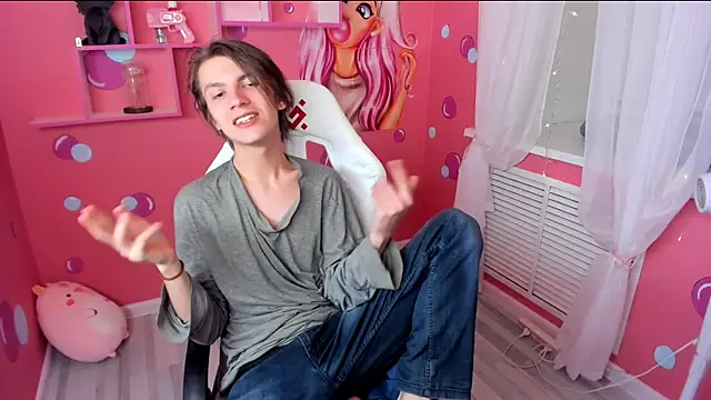 Snapshot of OttoWilliams chatting on September 2025 07:19:02 PM OttoWilliams online show from September 2025 07:19:02 PM