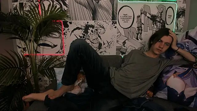 Snapshot of OttoWilliams chatting on October 2025 05:08:01 PM OttoWilliams online show from October 2025 05:08:01 PM