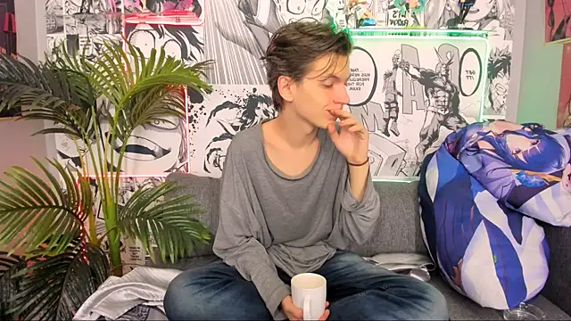 Snapshot of OttoWilliams chatting on October 2025 05:17:01 AM OttoWilliams online show from October 2025 05:17:01 AM