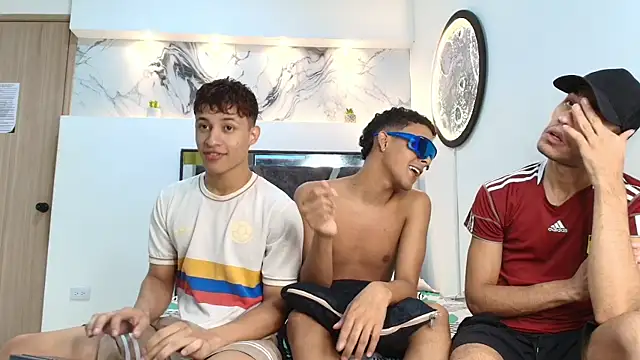 Snapshot of GRETTY_BOYS chatting on October 2025 07:20:02 AM GRETTY BOYS online show from October 2025 07:20:02 AM