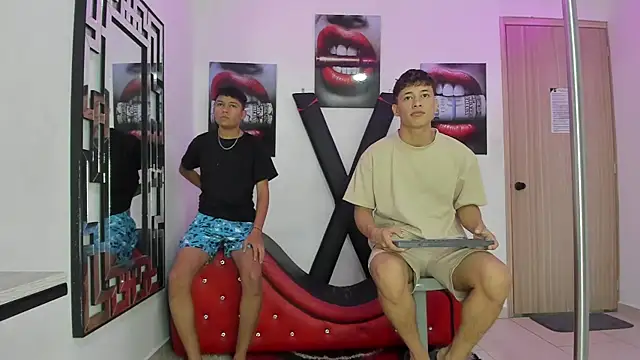 Snapshot of GRETTY_BOYS chatting on November 2025 07:20:01 AM GRETTY BOYS online show from November 2025 07:20:01 AM