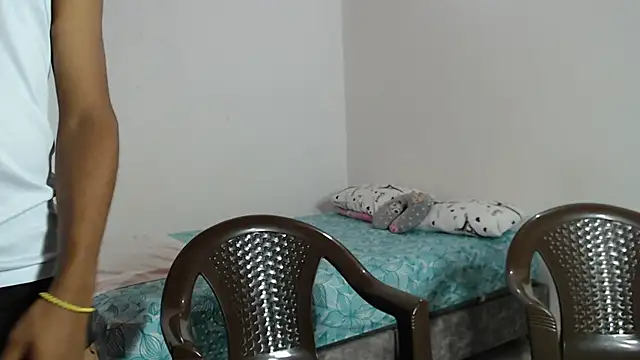 Snapshot of MichellSexxx chatting on November 2025 09:24:02 PM MichellSexxx online show from November 2025 09:24:02 PM