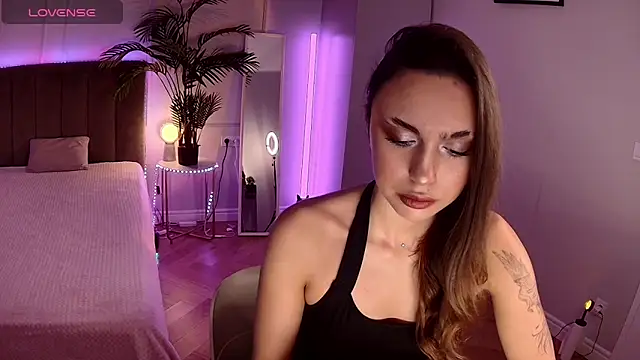 Snapshot of Leri_Star chatting on September 2025 06:53:02 PM Leri Star online show from September 2025 06:53:02 PM