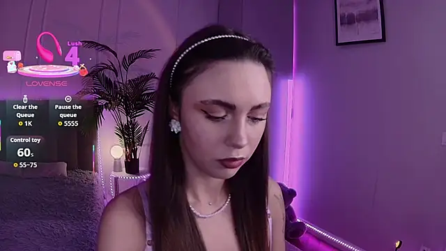 Snapshot of Leri_Star chatting on October 2025 07:44:01 PM Leri Star online show from October 2025 07:44:01 PM