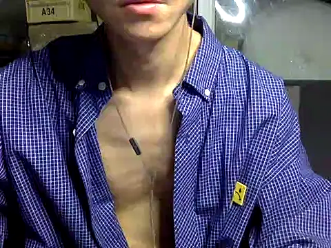 Zzchu online show from September 2025 06:08:01 PM