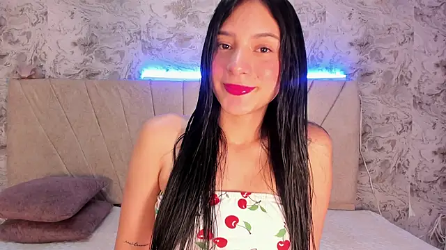 Snapshot of violet_77711 chatting on October 2025 10:05:02 AM violet 77711 online show from October 2025 10:05:02 AM