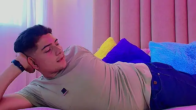 lilith and draven nom online show from October 2025 09:11:01 PM