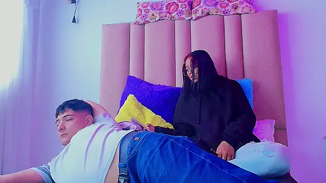 lilith and draven nom online show from October 2025 02:02:02 PM