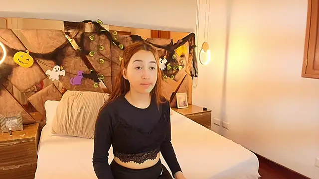 alaska  williams   online show from October 2025 11:01:02 PM