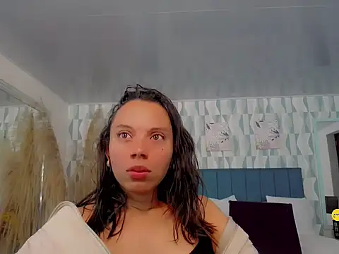 Perla vonrose online show from September 2025 12:06:01 PM