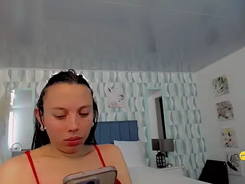 Perla vonrose online show from September 2025 12:08:02 PM