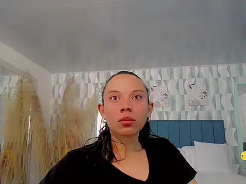 Perla vonrose online show from September 2025 12:08:02 PM