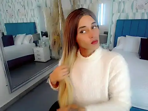 samantha bliss online show from October 2025 07:13:01 PM