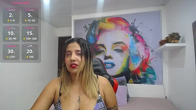 Snapshot of tiana_breeze chatting on October 2025 09:04:01 PM tiana breeze online show from October 2025 09:04:01 PM