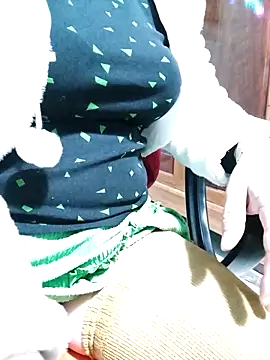 Snapshot of Tasu774 chatting on October 2025 10:06:02 PM Tasu774 online show from October 2025 10:06:02 PM