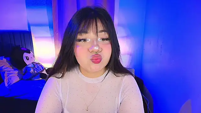 annie-russel online show from September 2025 11:52:02 PM