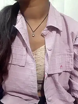 Akanksha789 online show from November 2025 05:28:02 AM