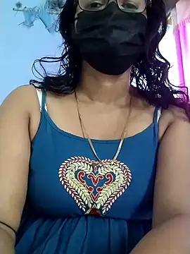 NehaQn online show from September 2025 06:57:01 AM