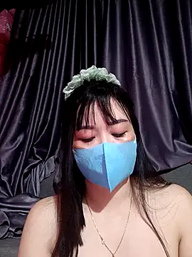 ChunkyLy online show from September 2025 02:06:01 PM